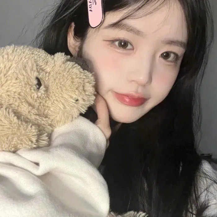 惨了！我的实习生是老妈